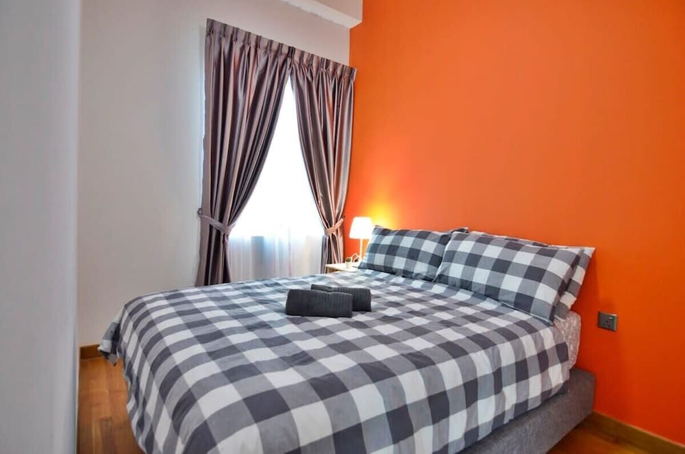 Comfy 2BR Tritower Suite Near JB Ciq, Jbcc & Capri