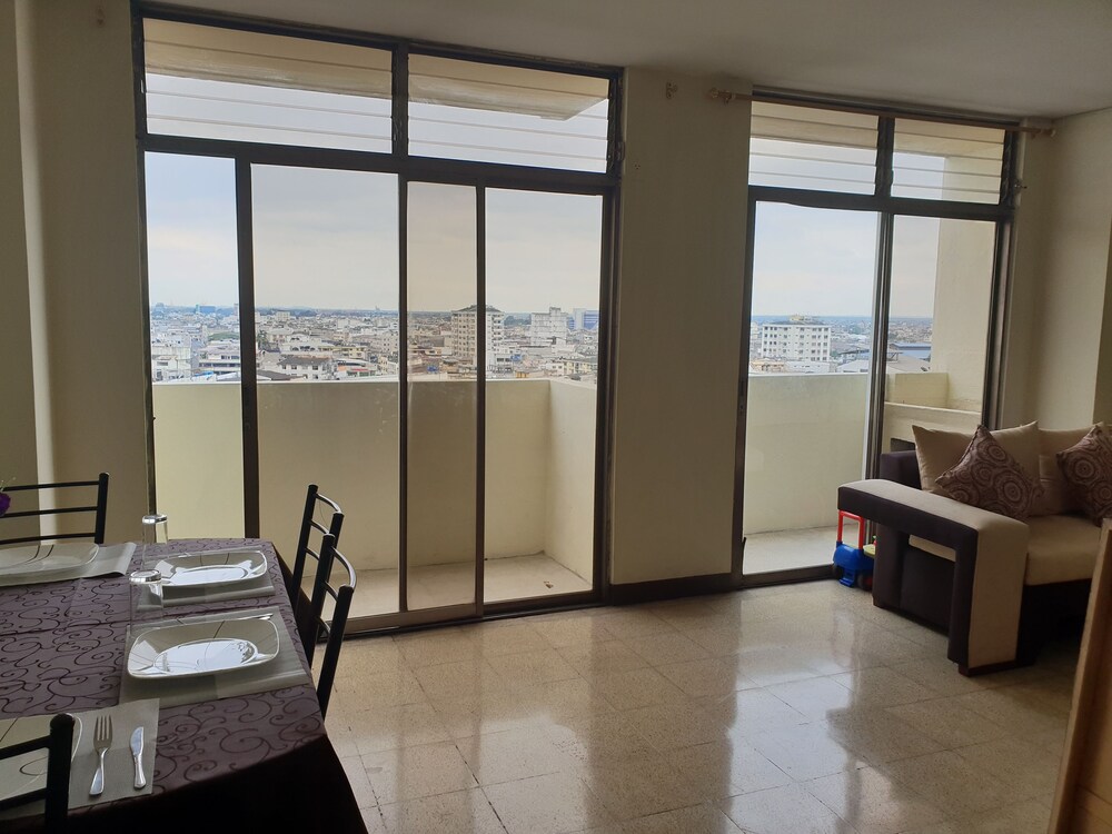 Guayaquil In Love