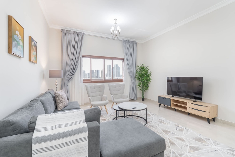 1 Bedroom in G24 - A Home Away From Home