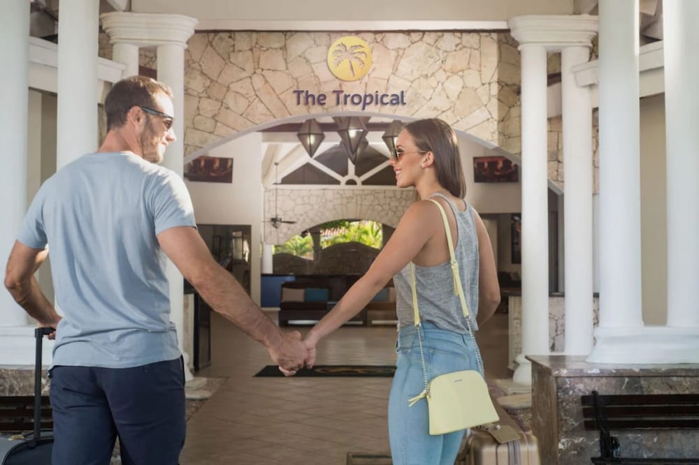Lifestyle Tropical Beach - All Inclusive