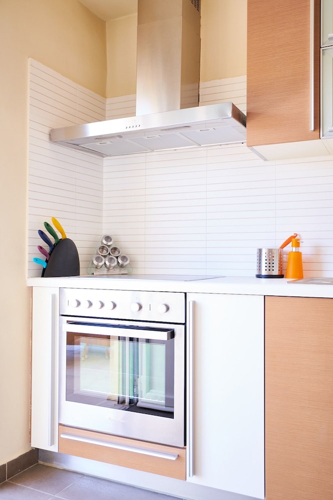 Dream-stay Apartment With a Spacious Balcony