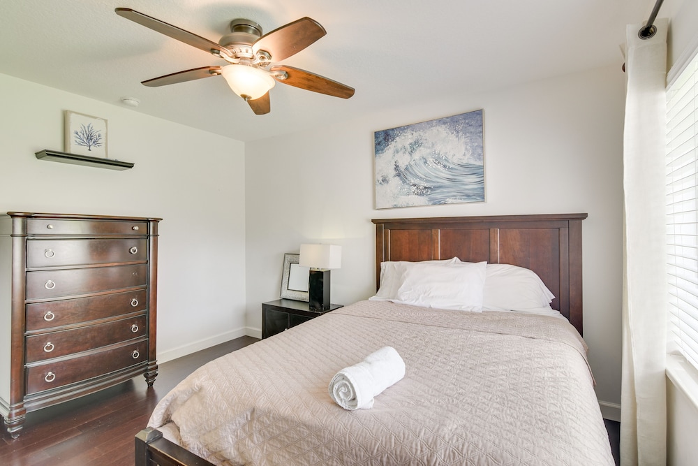 Pet-friendly Miami Home w/ Hot Tub & Pool Table