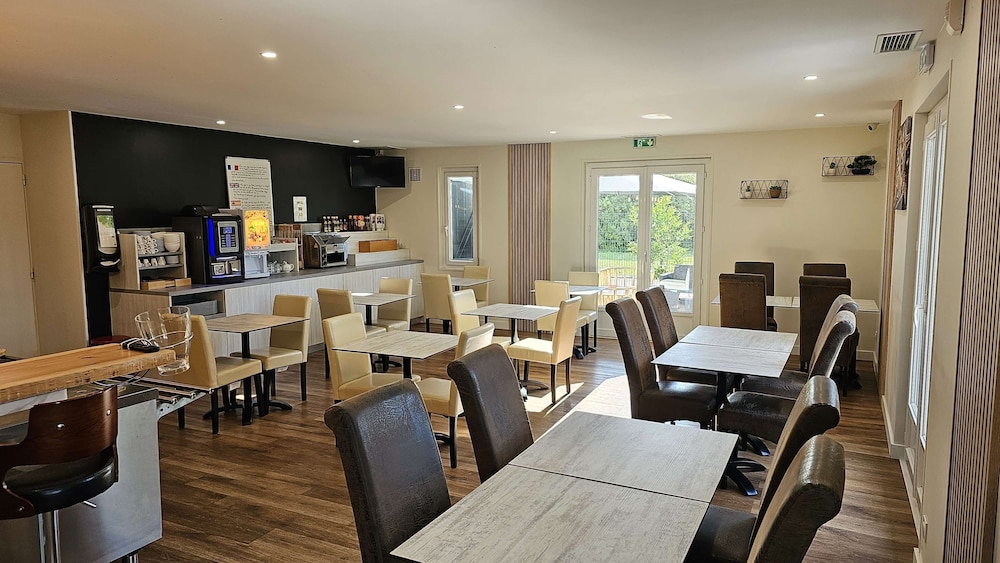 Narbonne Vacations - Brit Hotel Plaisance - Property Image 12