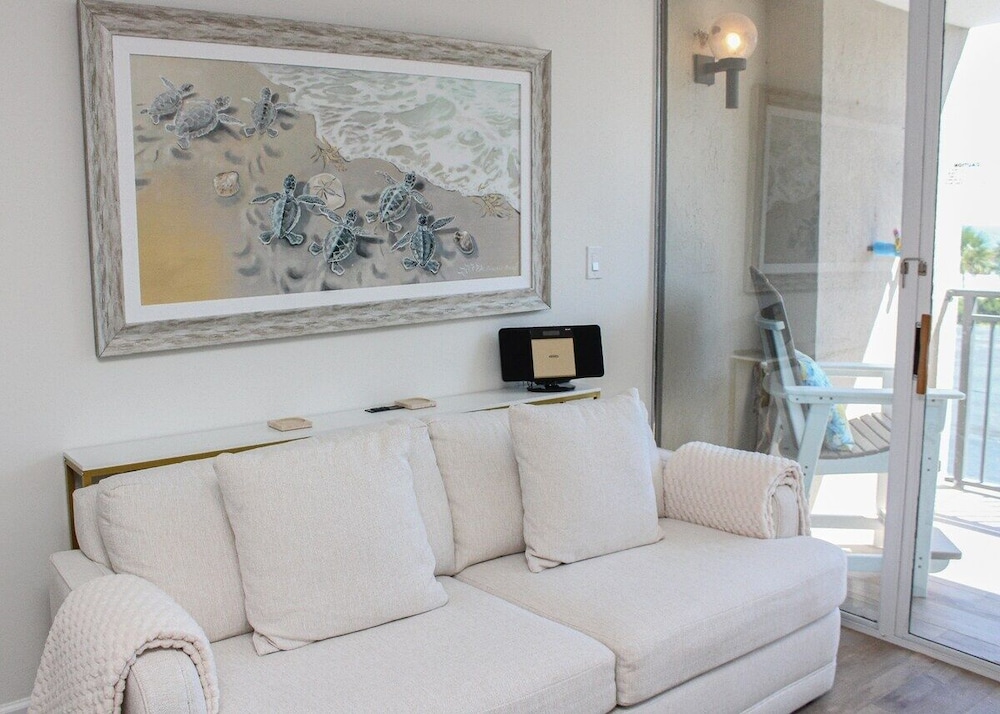 Ocean Forest 309 1 Bedroom Condo
