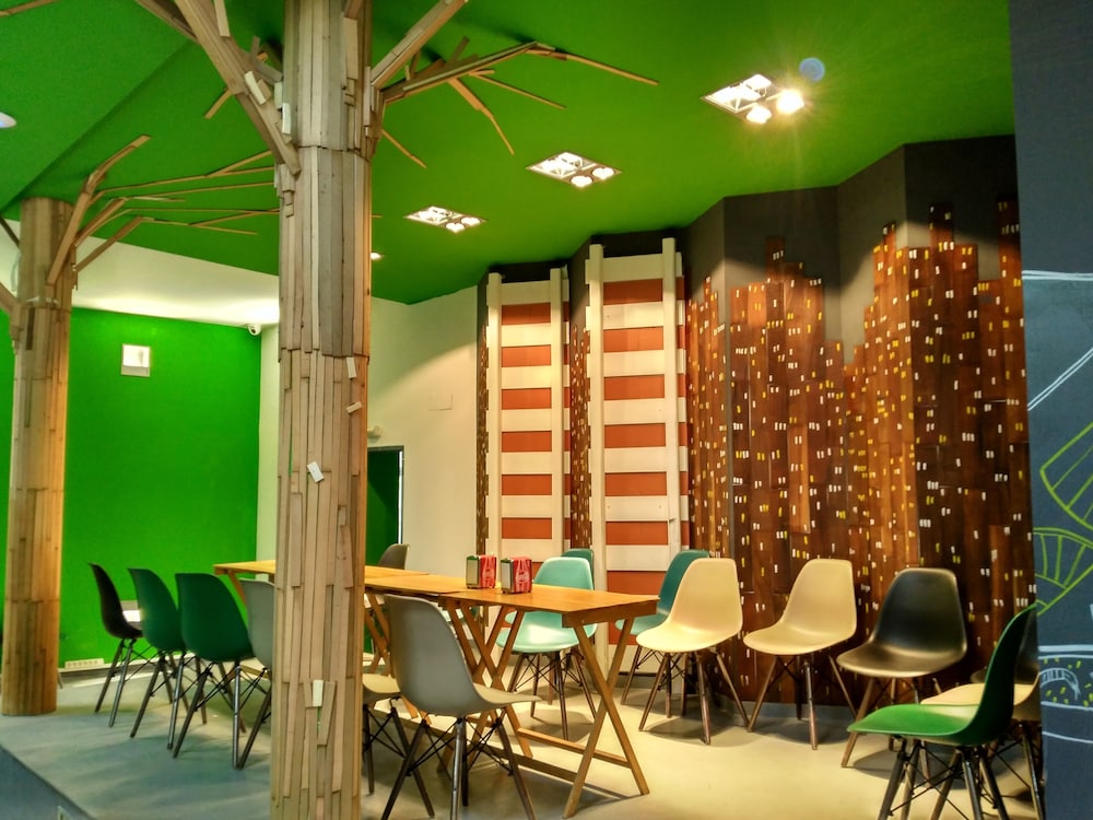 meeting & event spaces