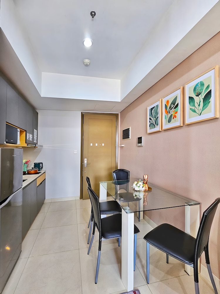 Staysanliving - Taman Anggrek Residence