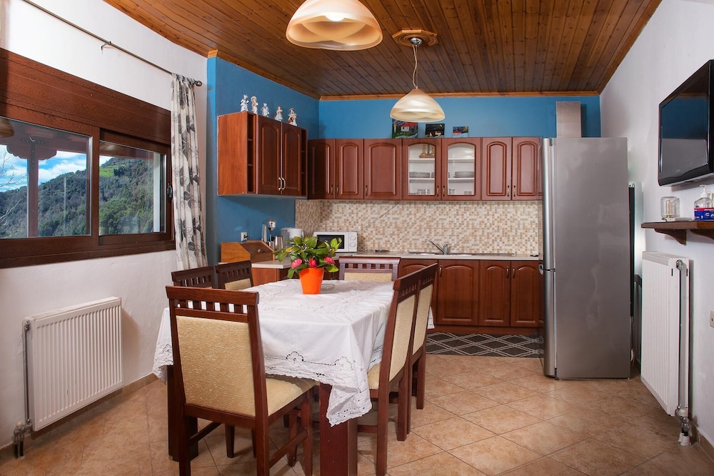 Drakeias Balcony Pelion view 2