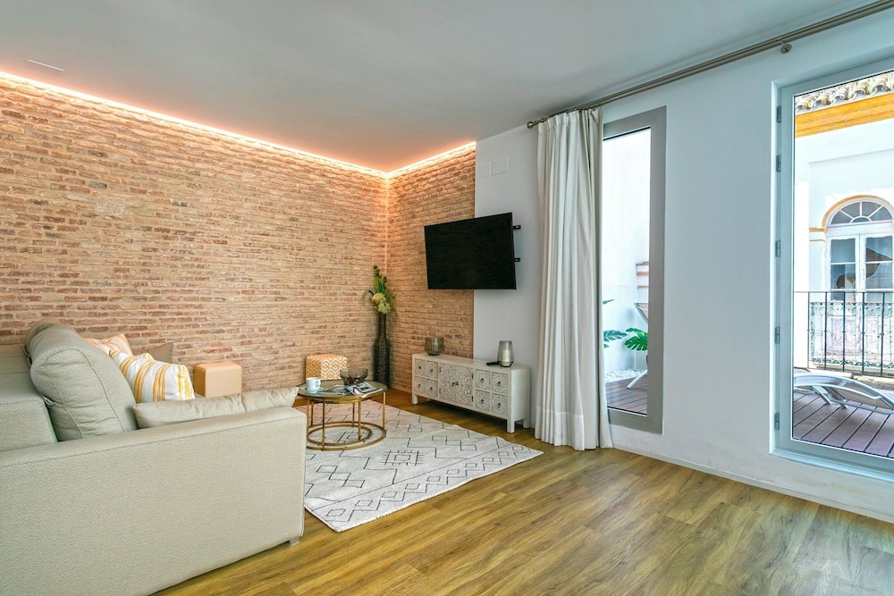 Duplex With Terrace in Sta Cruz. Santa Teresa Viii