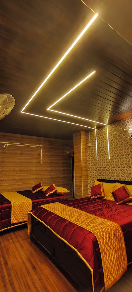 Mist Cottage & Home Stay