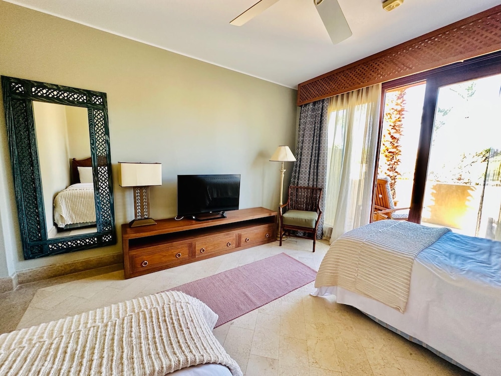 2-bed Flat in Four Seasons Hotel Sharm El Sheikh
