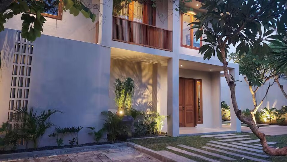villa gabrielle seminyak