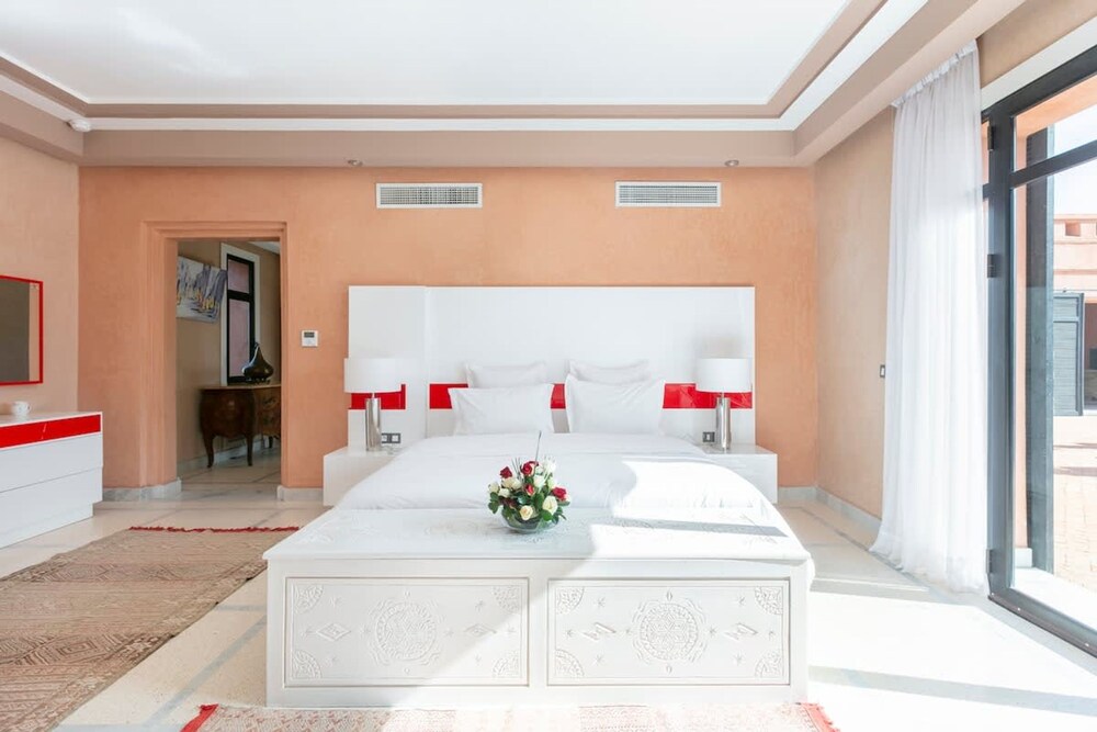 Villa Koutoubia Your Luxurious Oasis in Marrakech