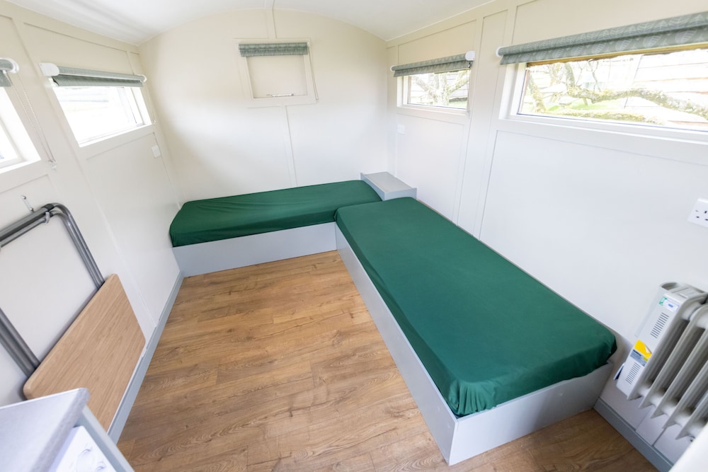 Orchard Hideaways