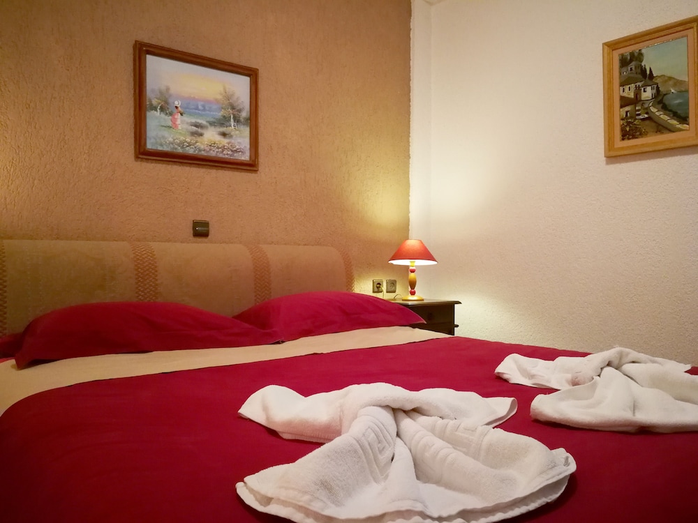 Nikky's Place - Property Image 6