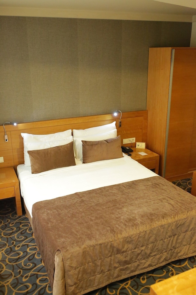Volley Hotel İzmir - Image 40