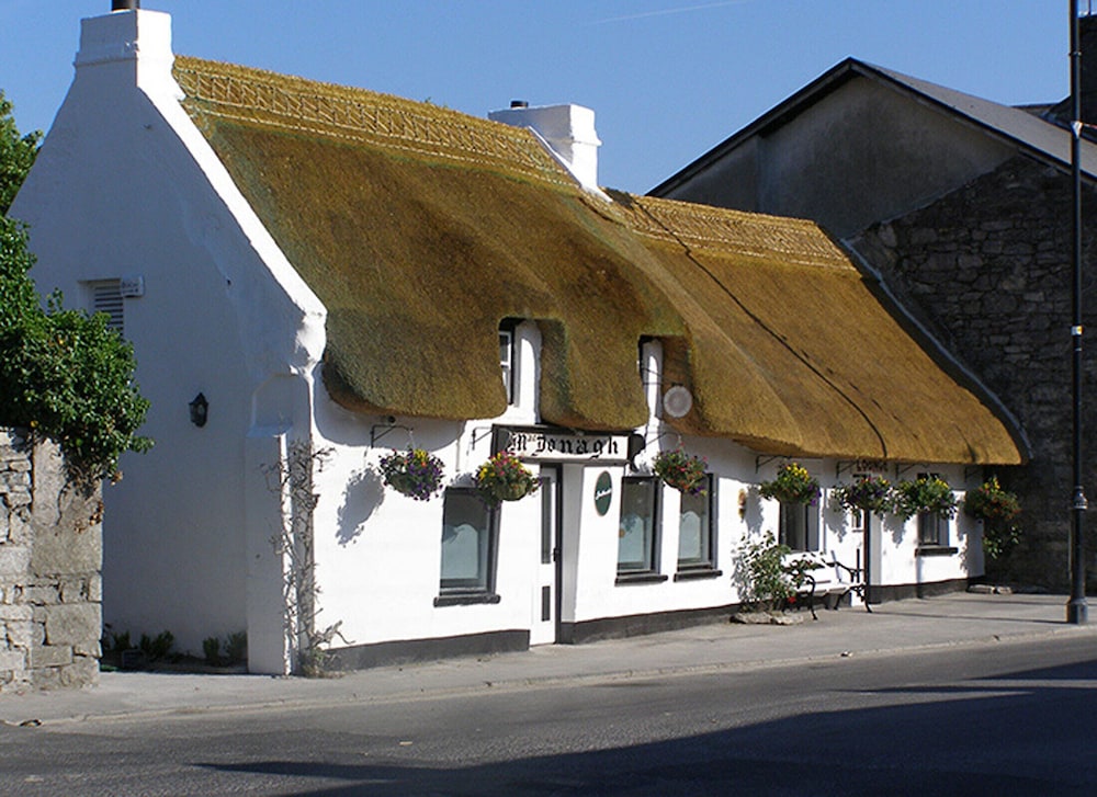 The Nook Oranmore Holiday Home