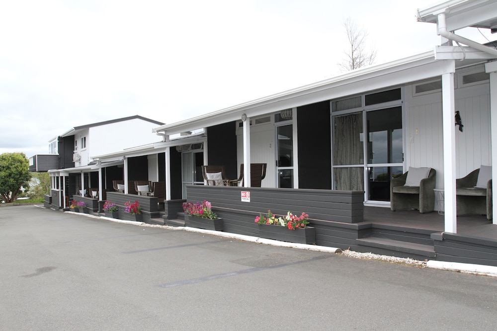 Taupo Thermal Motel & Spa - Adults Only