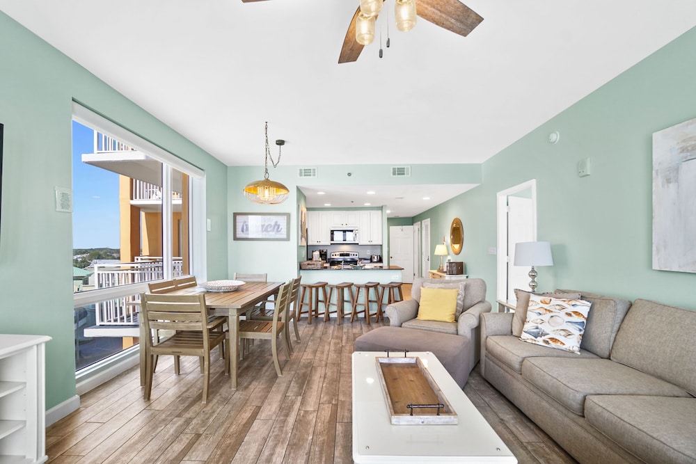 Splash Beach Resort by Panhandle Getaways