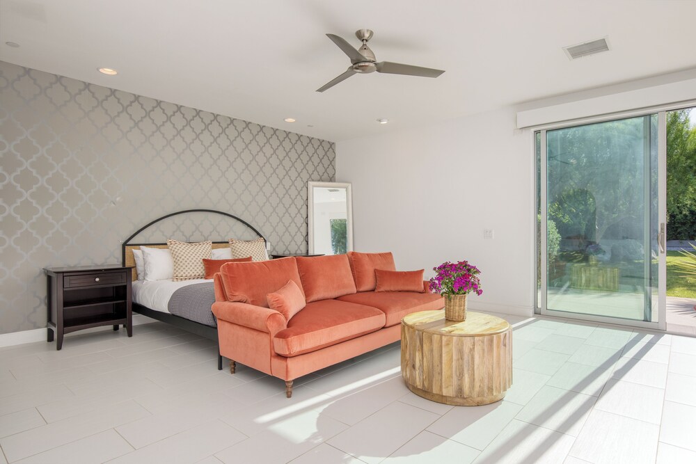 The Polo Villas by AvantStay – Modern Oasis Near Empire Polo Club