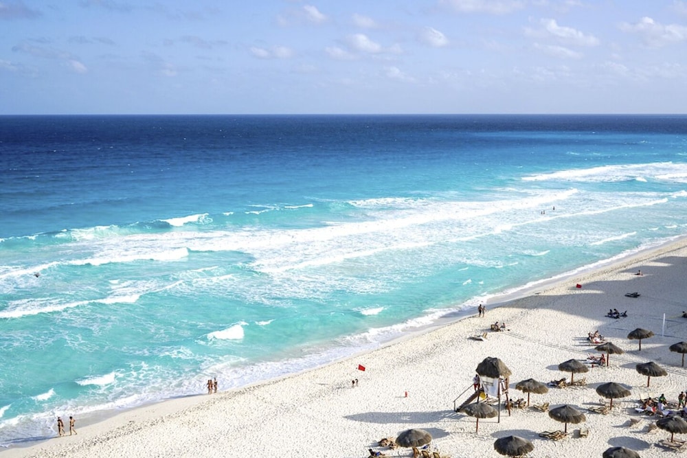 Solymar Cancun Condos