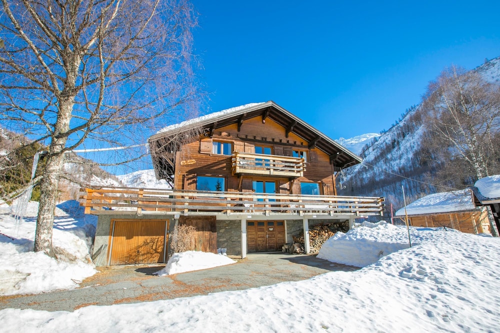 Chalet La Remuaz in Le Tour Argenti re