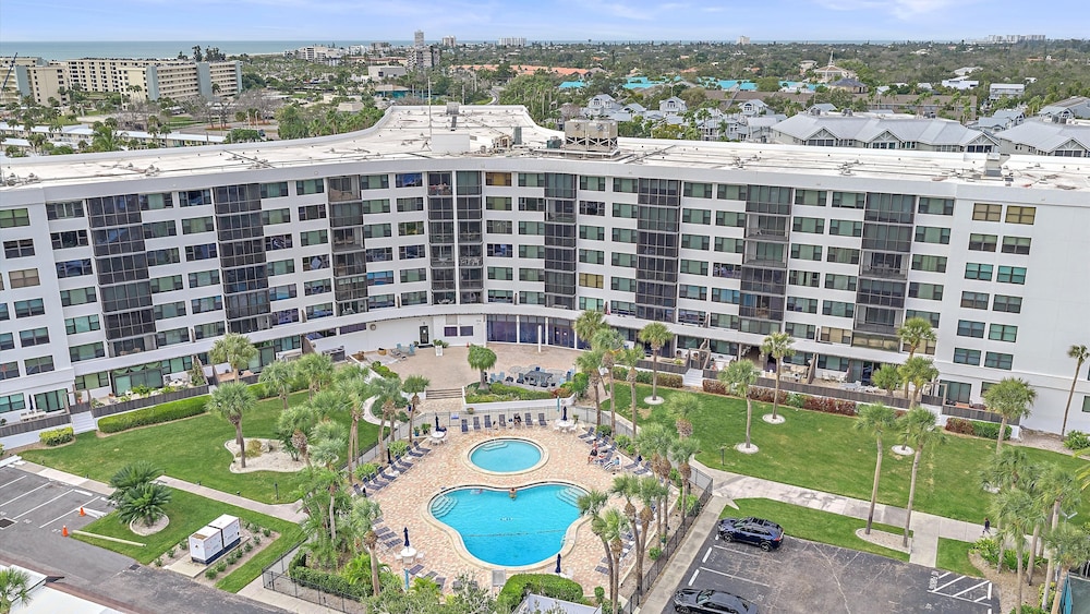 Sole Retreat 2 Bedroom Condo