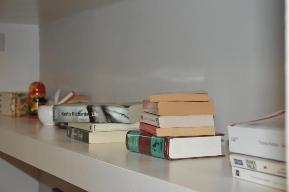 Luxury Three Bedroom Flat in Rome Center