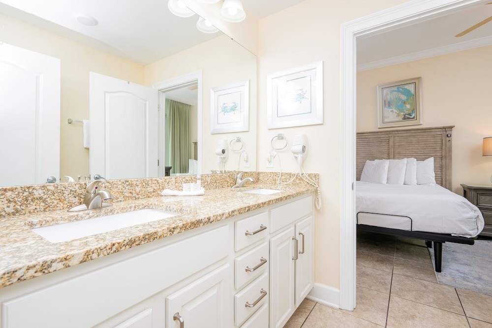 Phoenix Orange Beach 301 4 Bedroom Condo