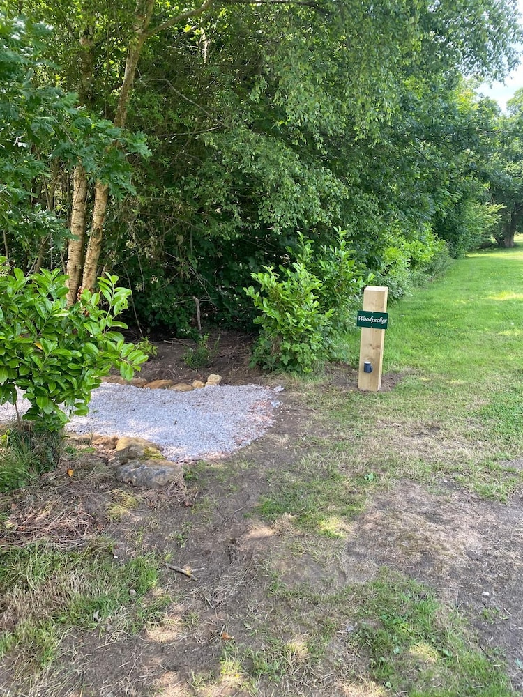 Hayne Barn Estate - Private Estate : 6 Eco Lodges - 1 Studio