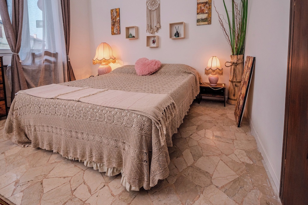 Master Clod Guest House