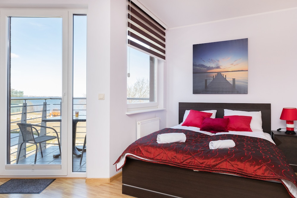 Studio by the Beach in Puck by Renters