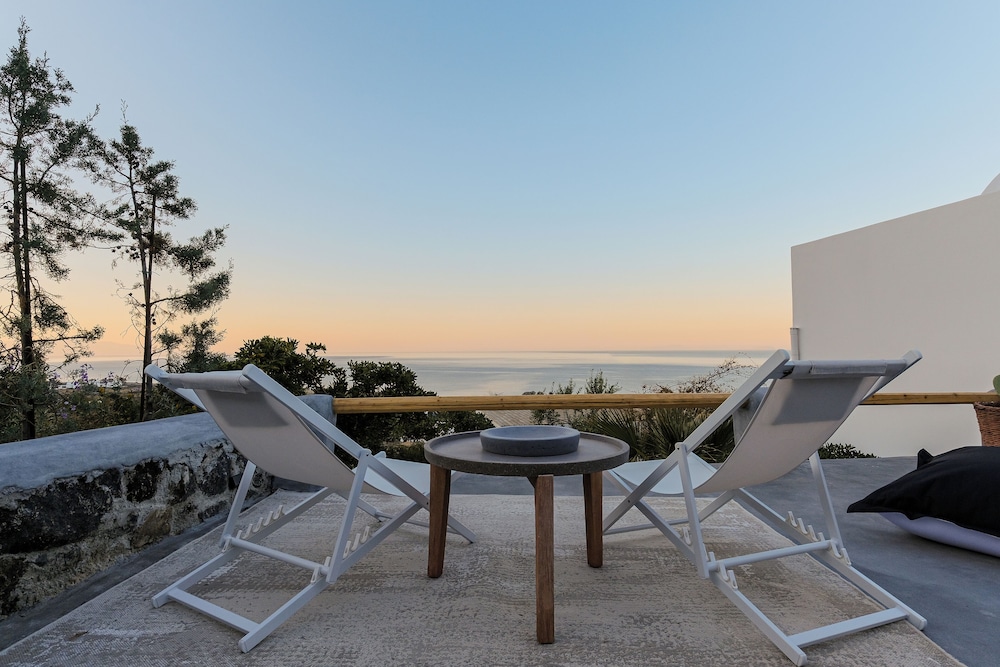 SunSea Living Suites