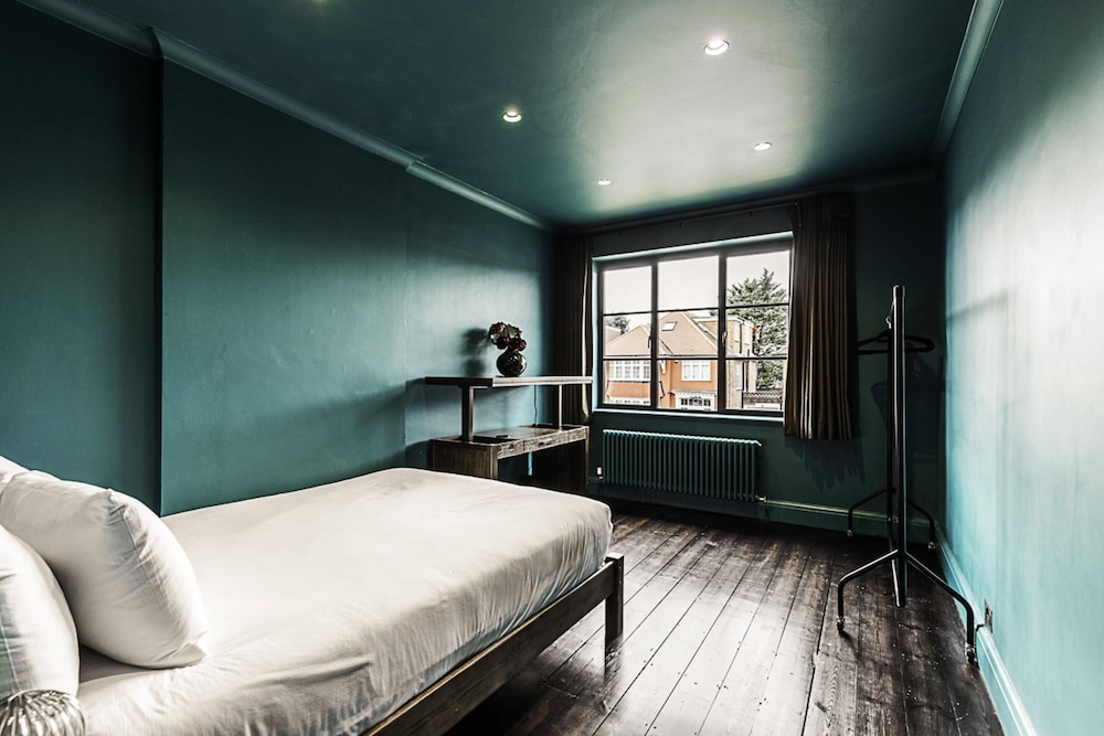 Stunning 5 Bed House in Willesden Green!