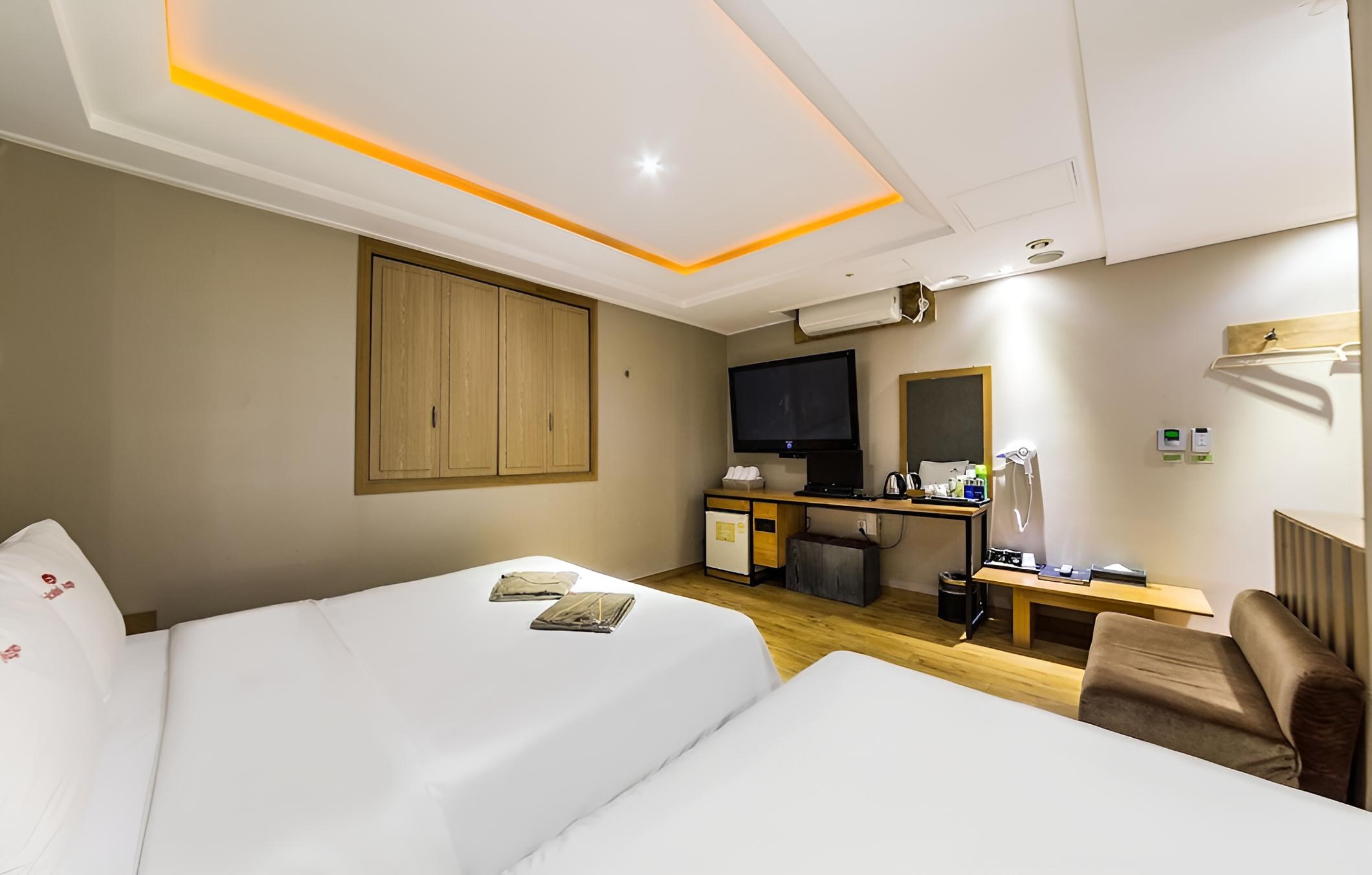 Gildong Argo Hotel