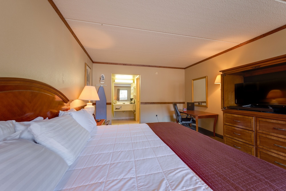 Cherokee Lodge