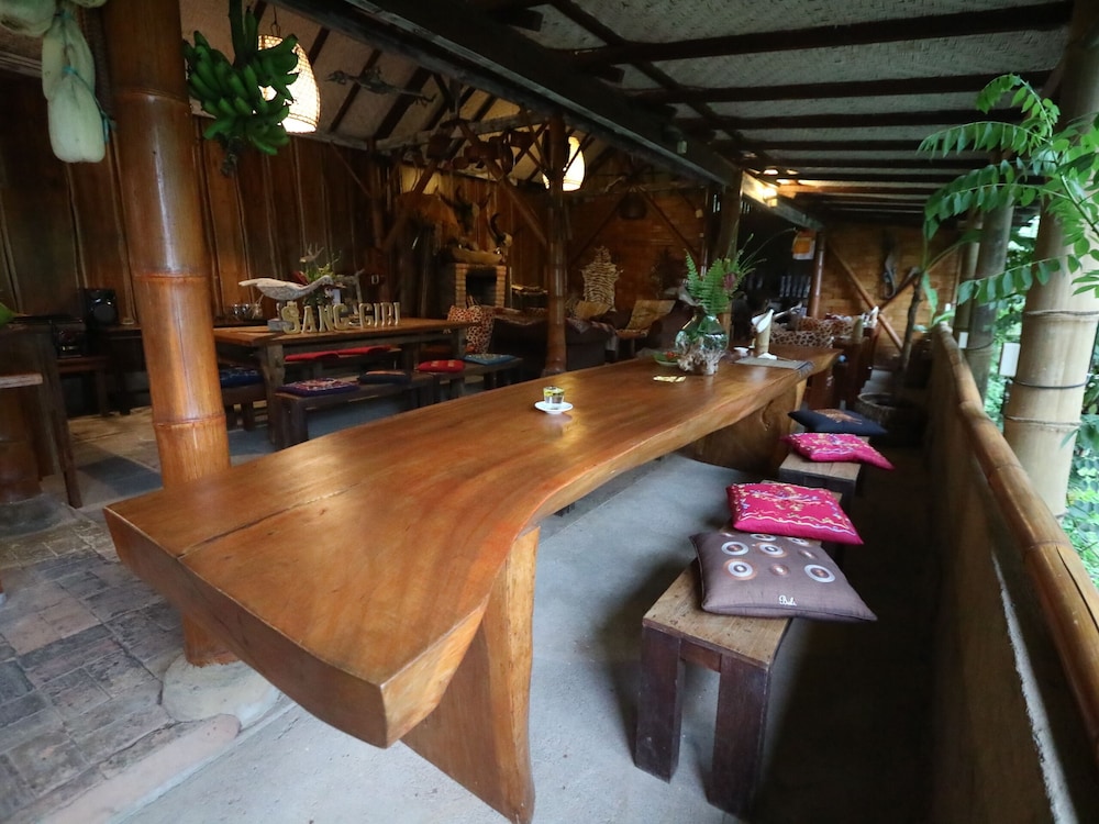 Sang Giri Mountain Tent Resort