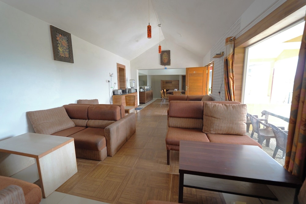 Bison Inn Ooty