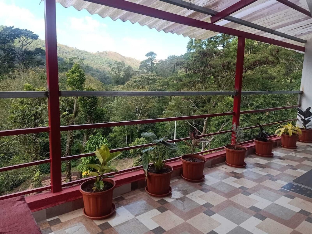 Valley Dew Village Stay