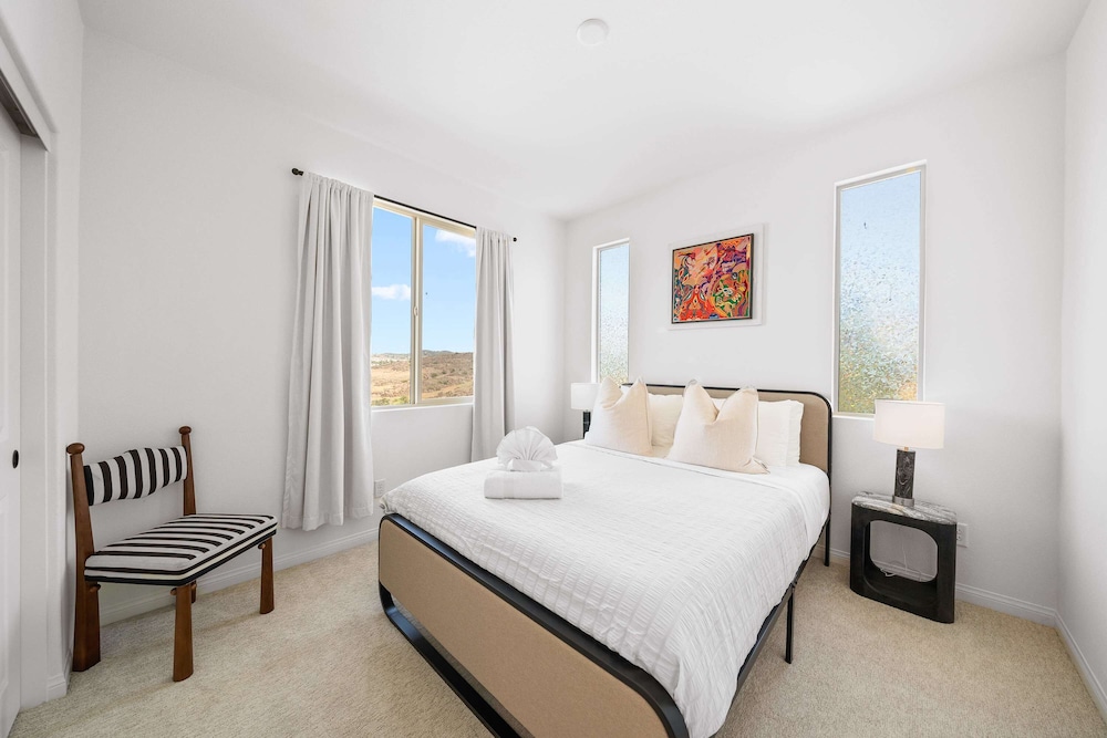 @ Marbella Lane - Curated 5BR in Upscale RMV Haven