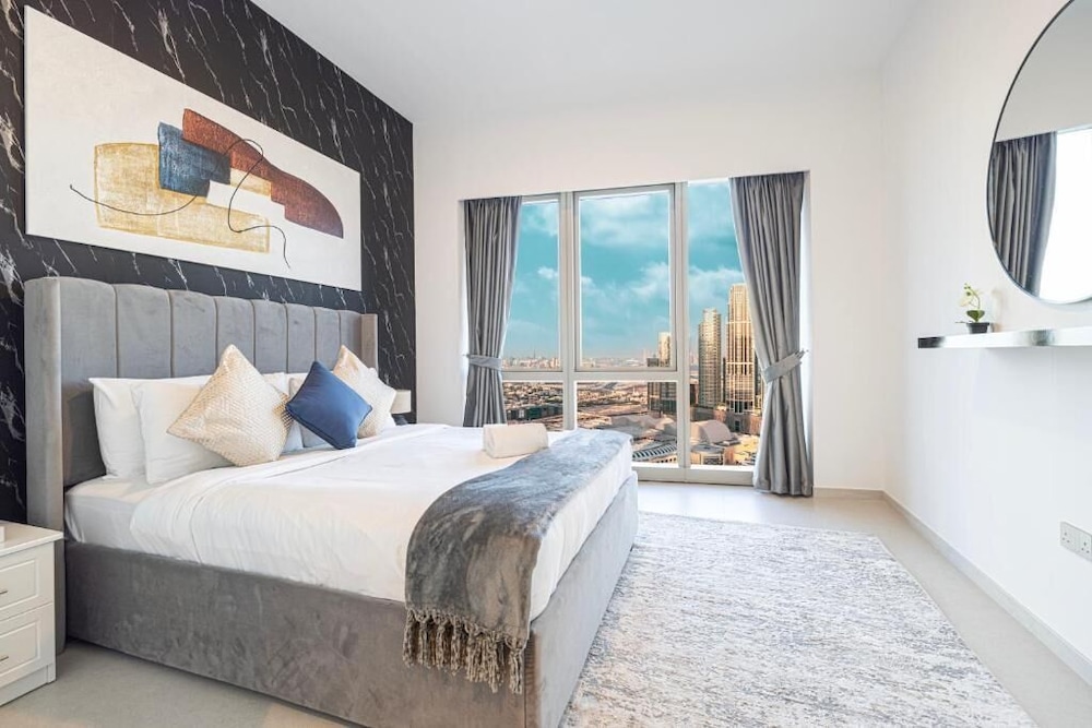Roomszy Grande Residences Downtown Dubai