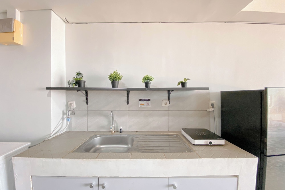 Studio Apartment Near Kcic Halim At H Residence