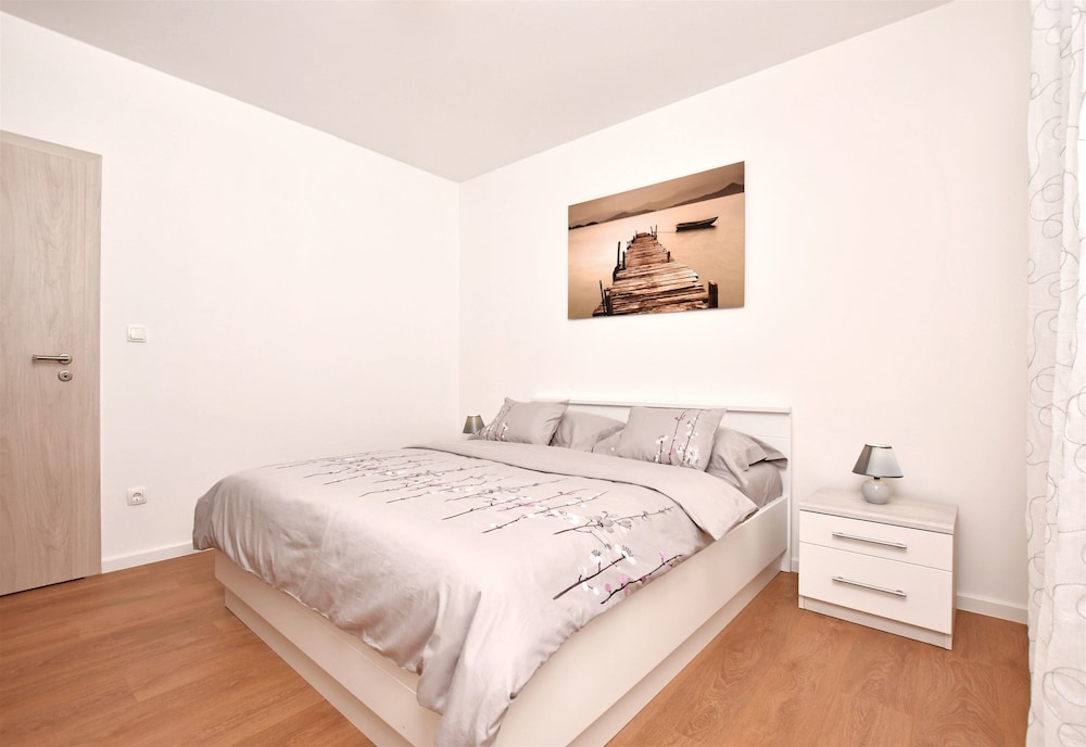 Apartment Dora view 4