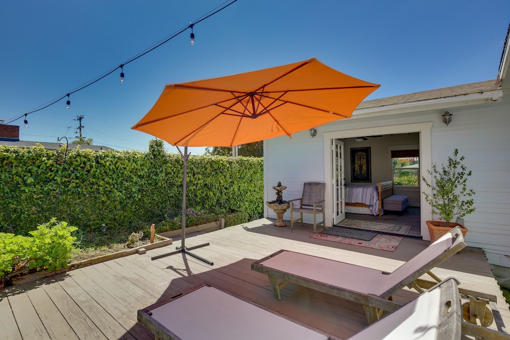 Beautiful South Oceanside Bungalow: 1 Mi to Beach! view 2