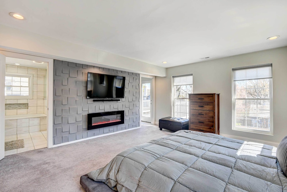 Updated Baltimore Home 8 Mi to Downtown! - Property Image 27