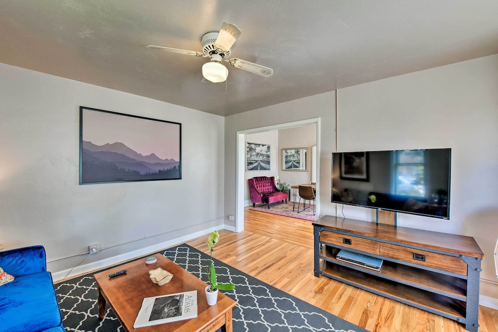 Chic Downtown Home w/ Grill, Steps to Main Street! view 2