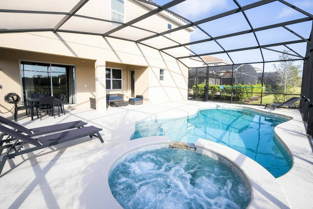 Solterra 12bd 11 5bat Sleeps24 Disney Pool Spa