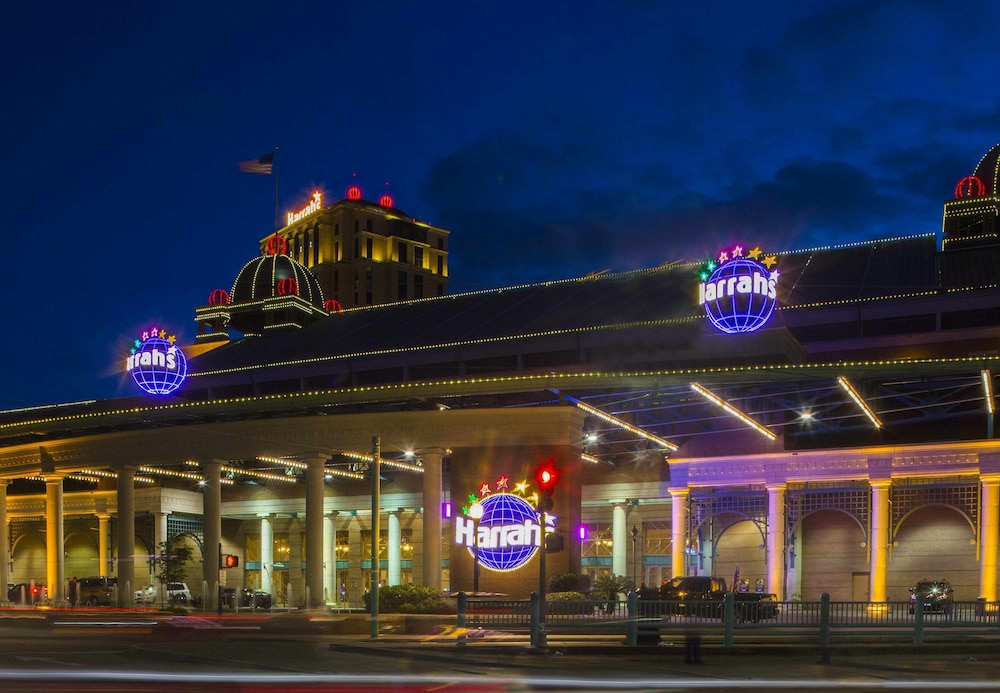 Urban Oasis 4BD House close to FQ - Image 1