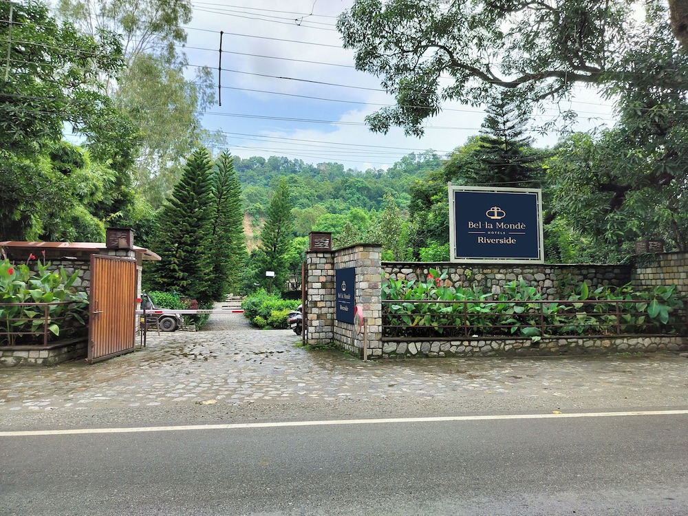 Hotel Bel-La Monde Riverside - Jim Corbett - Image 1