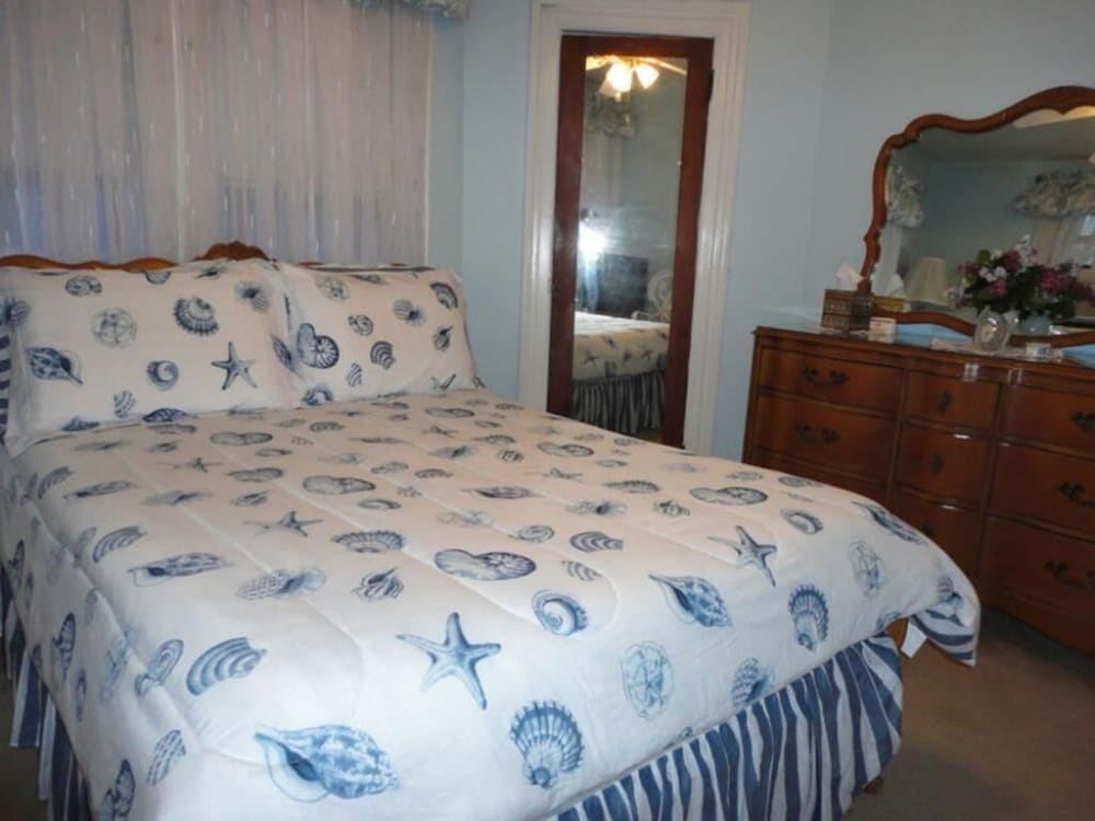 Plymouth Inn