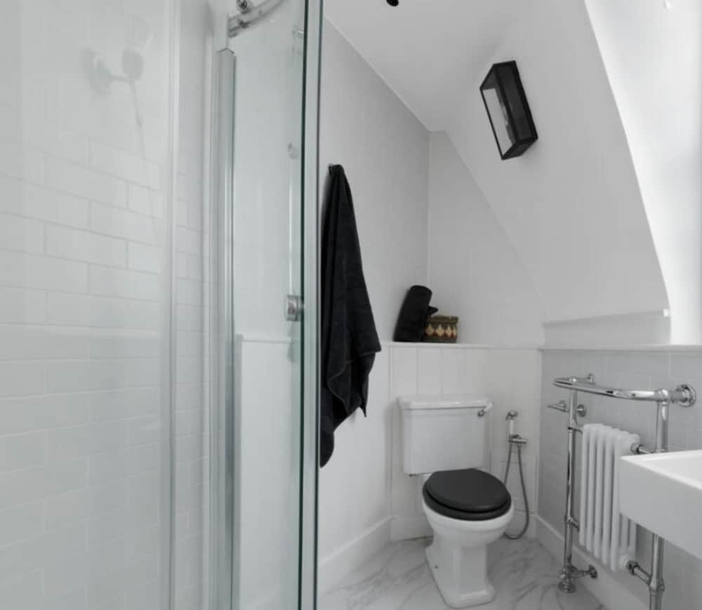 Centrally Located, Stunning 3bed 2bath, SE1